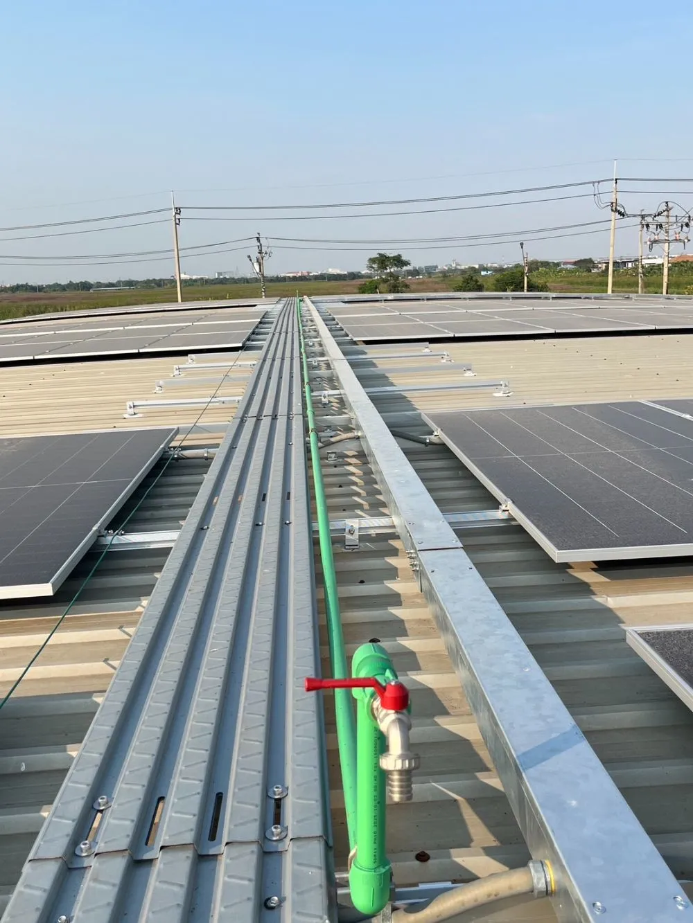 ผลงานติดตั้งโซลาร์เซลล์บ้านและโรงงาน by GEE Solar