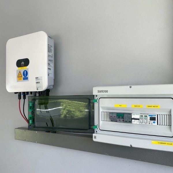 ติดตั้ง Inverter และโซล่าเซลล์บ้านกับ GEE Solar