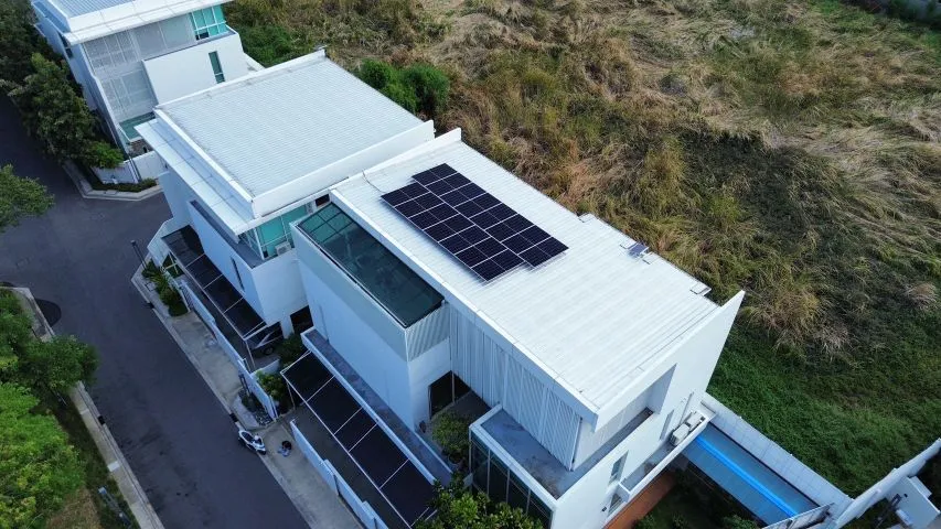 ติดตั้งโซลาร์เซลล์โรงเรียน 10 KW | ผลงาน GEE Solar