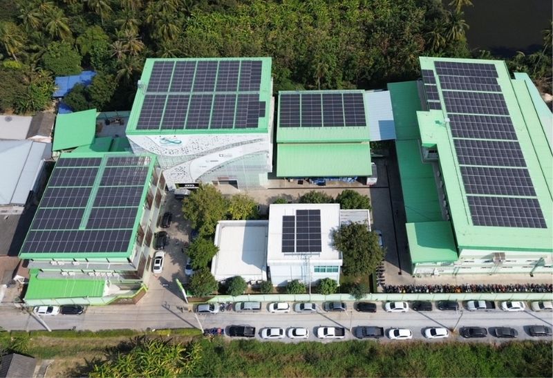 งานติดตั้งโซลาร์เซลล์บ้านและโรงงาน by GEE Solar