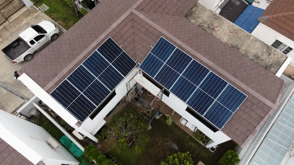 ติดตั้งโซลาร์เซลล์บ้าน 5 KW กรุงเทพมหานคร | ผลงาน GEE Solar