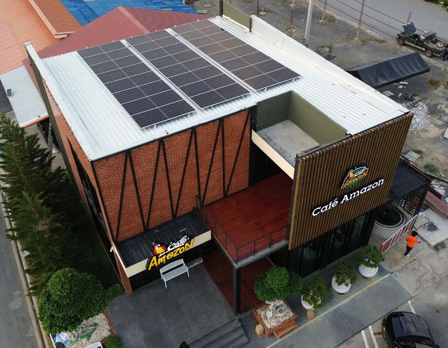 ติดตั้งโซลาร์เซลล์ Cafe Amazon 15 KW จ.ปทุมธานี | ผลงาน GEE Solar